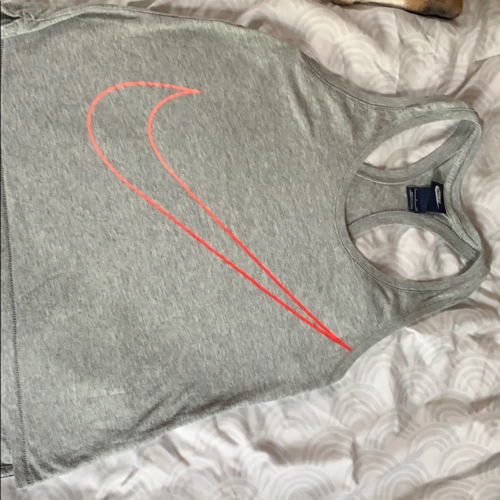 Nike workout tank